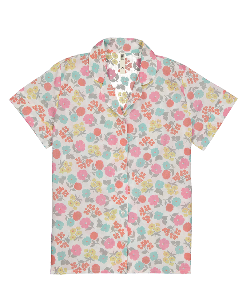 Conjunto clásico floral